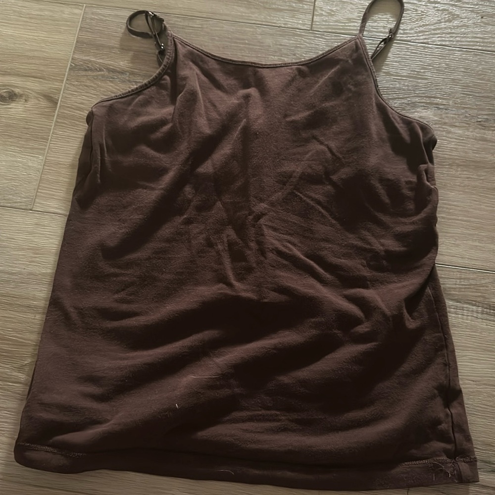 brown tank top